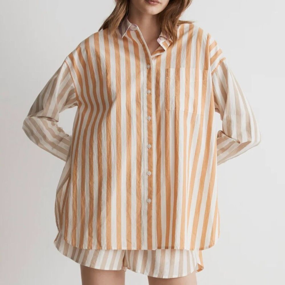 Madewell Signature Poplin Oversized Shirt in Ochre Fresco- Size M